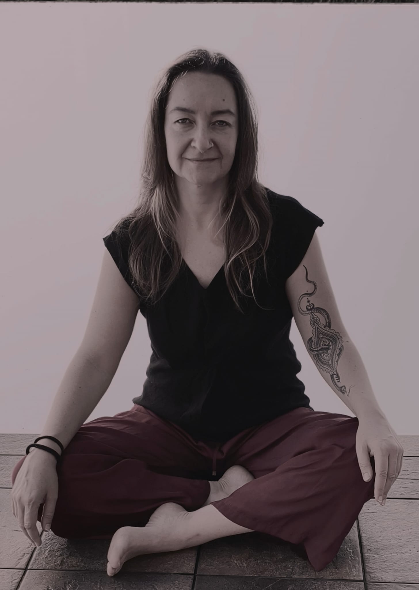 Sara Shima Facilitadora Retiro Nomonogamia